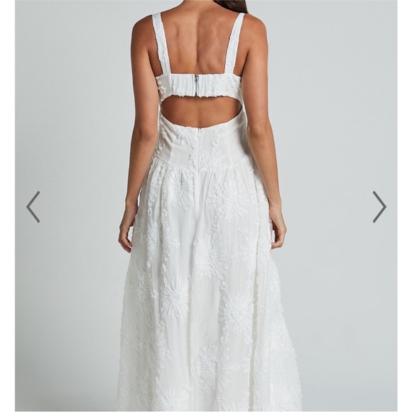 Showpo EUGENE MIDI DRESS - WIDE STRAP SWEETHEART BUST A LINE DRESS Size 6 - Picture 2 of 6